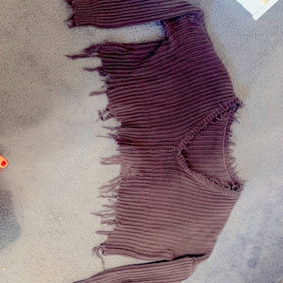 Dark grey grunge cropped sweater - Picture 2 of 4